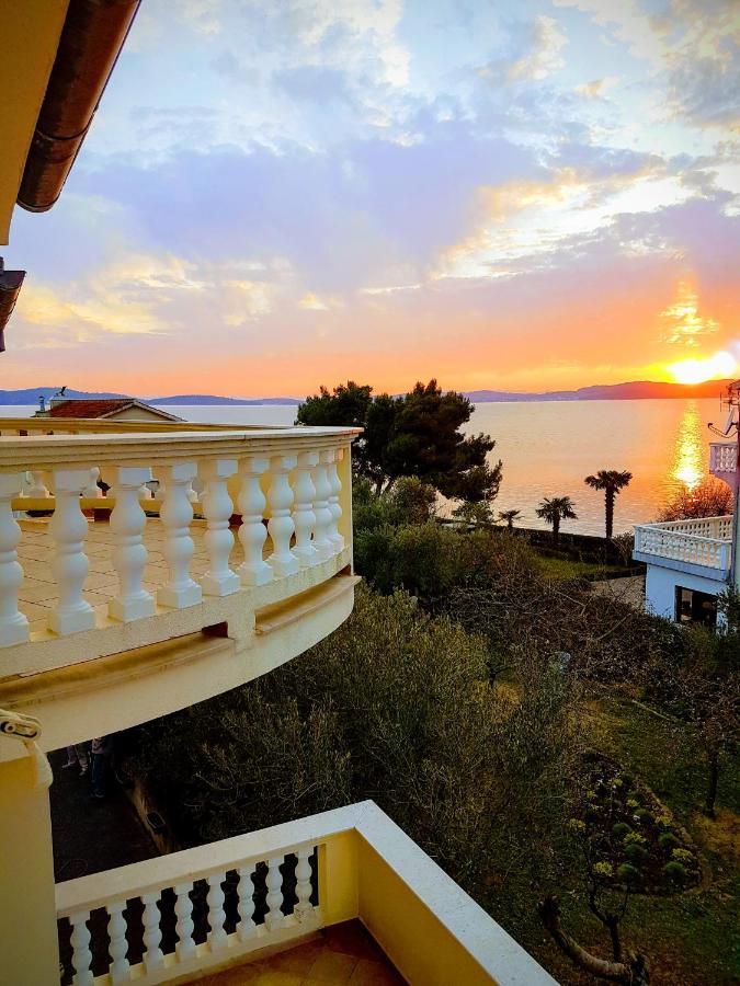 Apartments Sandra Sukošan Екстериор снимка