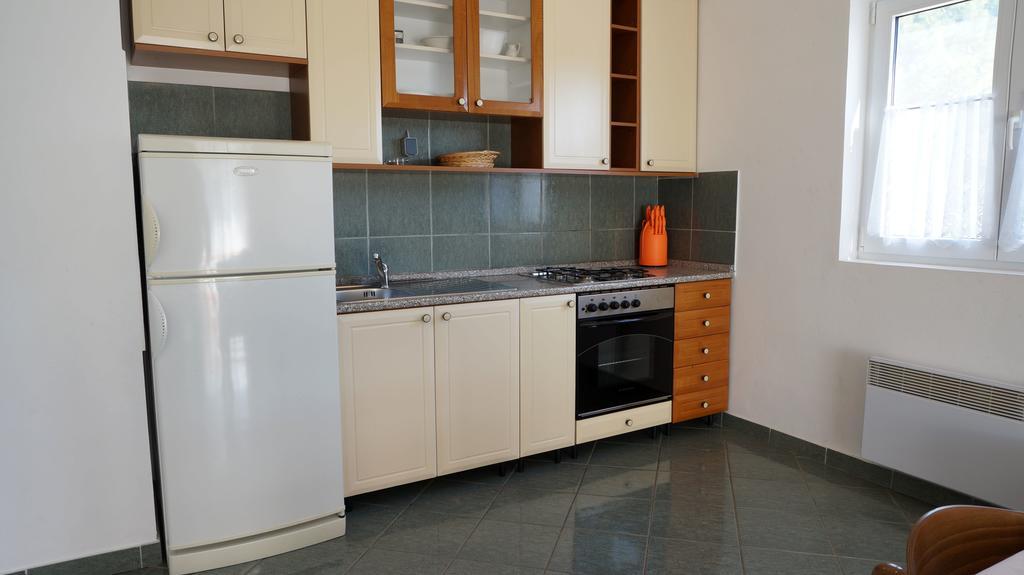 Apartments Sandra Sukošan Стая снимка